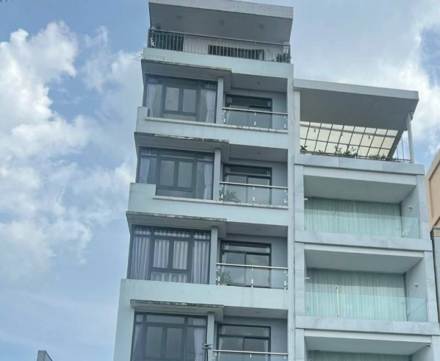 BÁN TÒA NHÀ MẶT TIỀN XUÂN THỦY BÁN TÒA NHÀ MẶT TIỀN XUÂN THỦY